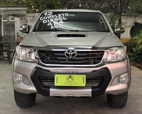 TOYOTA Hilux Caminhonete 3.0 4P 4X4 SRV TURBO DIESEL CABINE DUPLA AUTOM�TICO, Foto 2