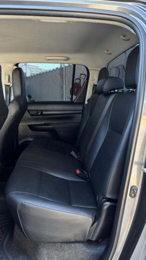 TOYOTA Hilux Caminhonete 2.8 16V 4P POWER PACK TURBO DIESEL 4X4 CABINE DUPLA, Foto 10