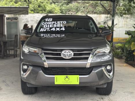 TOYOTA Hilux SW4 2.8 16V 4P SRX 4X4 7 LUGARES TURBO DIESEL AUTOM�TICO, Foto 2