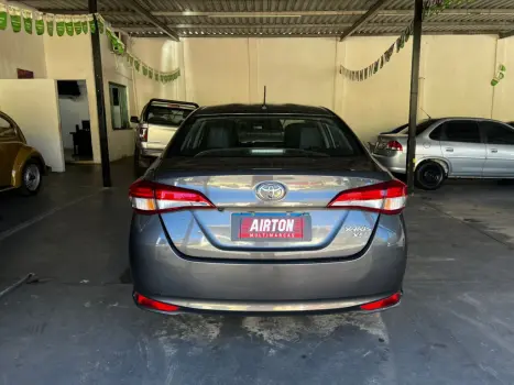 TOYOTA Yaris Sedan 1.5 16V 4P FLEX XS MULTIDRIVE AUTOMTICO CVT, Foto 2