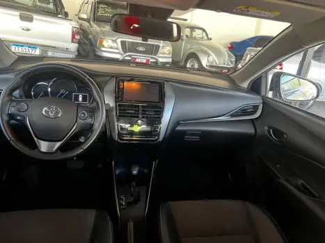 TOYOTA Yaris Sedan 1.5 16V 4P FLEX XS MULTIDRIVE AUTOMTICO CVT, Foto 3