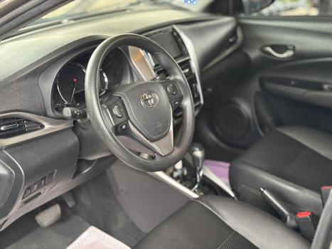 TOYOTA Yaris Sedan 1.5 16V 4P FLEX XL PLUS TECH MULTIDRIVE AUTOMTICO CVT, Foto 8
