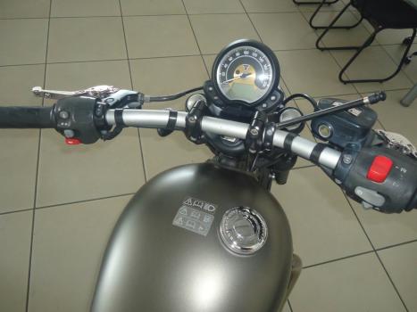 TRIUMPH Bobber 1200 , Foto 4