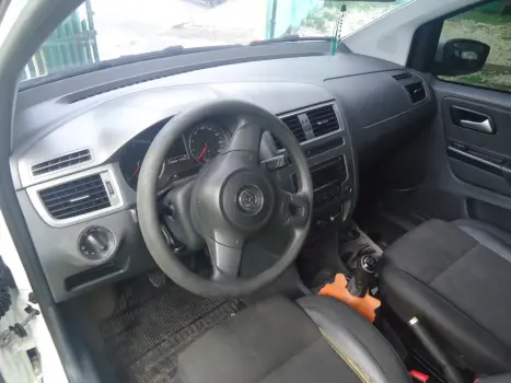 VOLKSWAGEN Fox 1.0 4P COMFORTLINE FLEX, Foto 6