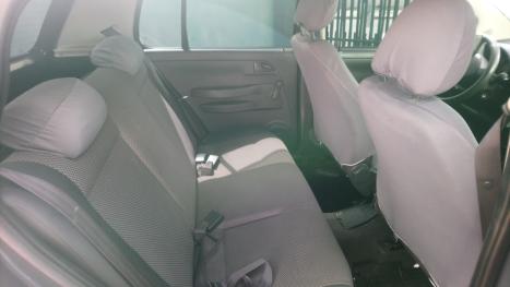 VOLKSWAGEN Fox 1.0 4P FLEX, Foto 4