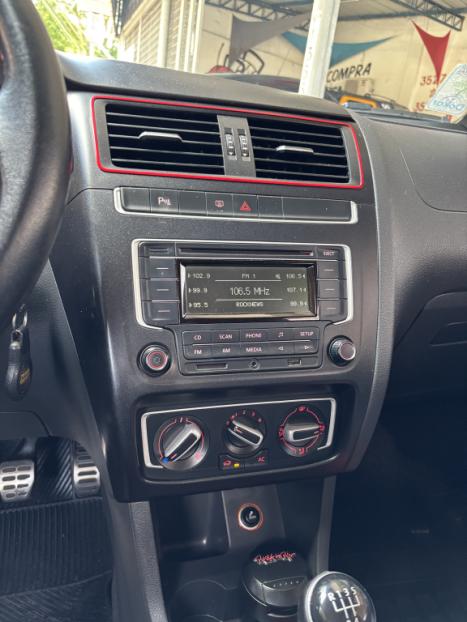 VOLKSWAGEN Fox 1.6 4P ROCK IN RIO FLEX, Foto 8