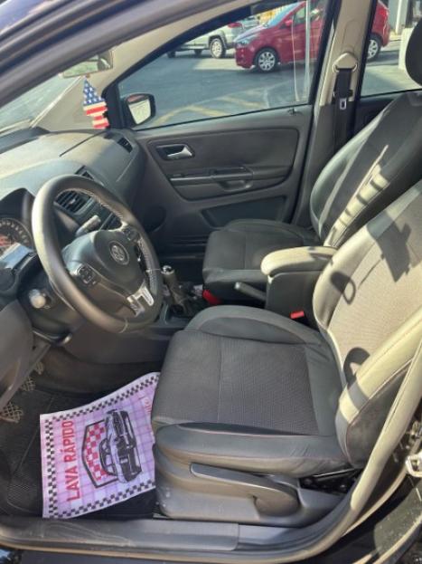 VOLKSWAGEN Fox 1.6 4P FLEX, Foto 4