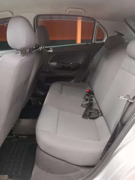 VOLKSWAGEN Gol 1.0 4P, Foto 9