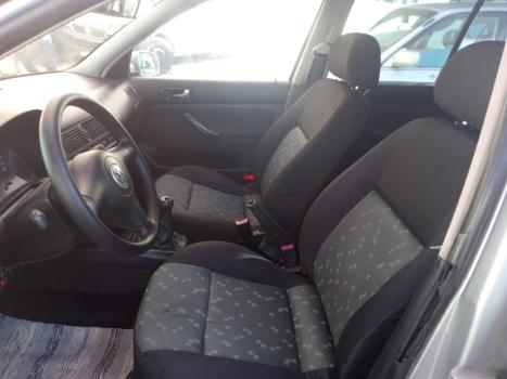 VOLKSWAGEN Golf 1.6 4P, Foto 3