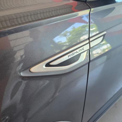 VOLKSWAGEN Nivus 1.0 4P FLEX 200 TSI HIGHLINE TURBO AUTOMTICO, Foto 8