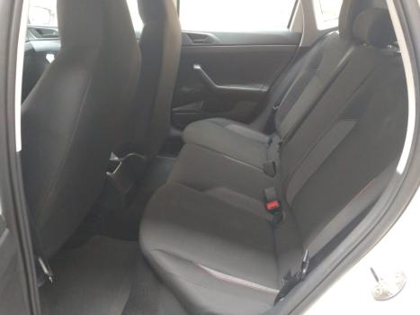 VOLKSWAGEN Polo Hatch 1.0 4P MPI TRACK, Foto 4 VOLKSWAGEN Polo Hatch 1.0 4P MPI TRACK, Foto 4