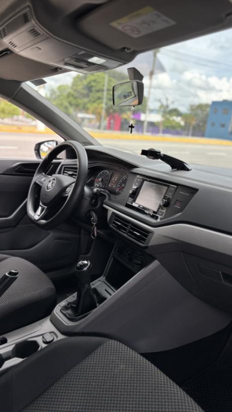 VOLKSWAGEN Polo Hatch 1.0 16V 4P, Foto 8