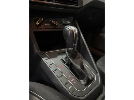 VOLKSWAGEN Polo Hatch 1.0 12V 4P 200 TSI  COMFORTLINE AUTOM�TICO, Foto 12