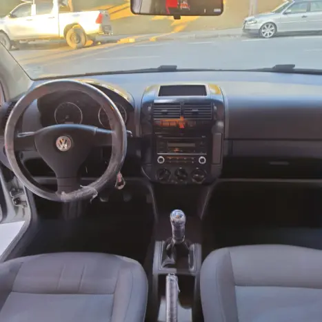 VOLKSWAGEN Polo Sedan 1.6 4P, Foto 10