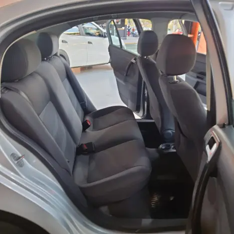 VOLKSWAGEN Polo Sedan 1.6 4P, Foto 11