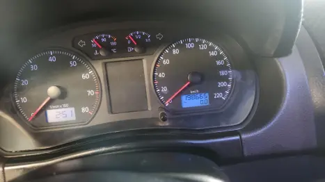VOLKSWAGEN Polo Sedan 1.6 4P, Foto 10
