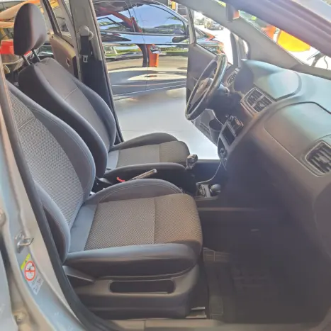 VOLKSWAGEN Space Fox 1.6 4P FLEX SPORTLINE, Foto 10