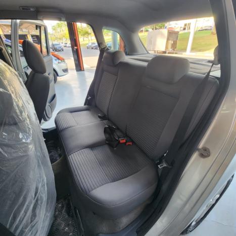 VOLKSWAGEN Space Fox 1.6 4P FLEX, Foto 11