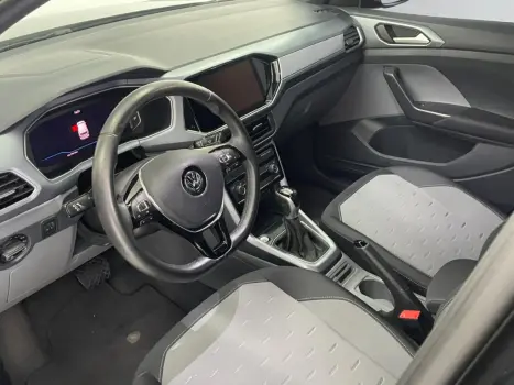 VOLKSWAGEN T-Cross 1.0 4P 200 TSI FLEX COMFORTLINE AUTOM�TICO, Foto 7