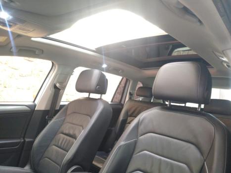 VOLKSWAGEN Tiguan 1.4 250 TSI TOTAL FLEX ALLSPACE COMFORTLINE TURBO AUTOMTICO TIPTRONIC, Foto 8