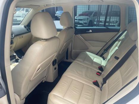 VOLKSWAGEN Tiguan 2.0 16V 4P TSI 4WD TURBO AUTOM�TICO, Foto 10