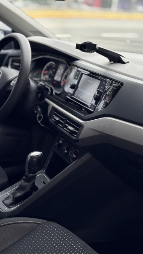 VOLKSWAGEN Virtus 1.0 4P 200 TSI FLEX COMFORTLINE AUTOM�TICO, Foto 8