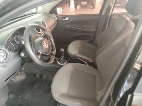 VOLKSWAGEN Voyage 1.0 4P FLEX, Foto 4