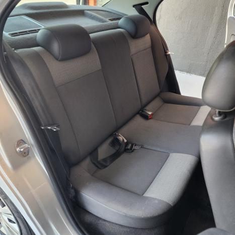 VOLKSWAGEN Voyage 1.0 4P FLEX, Foto 8