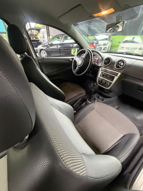 VOLKSWAGEN Voyage 1.6 4P FLEX, Foto 9