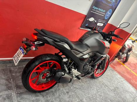 YAMAHA FZ 15 Fazer ABS, Foto 5