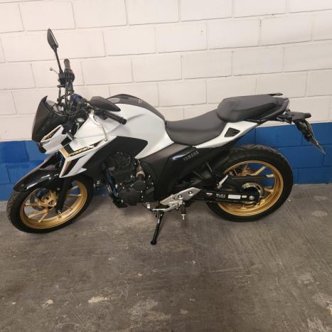 YAMAHA FZ 25 250 Fazer Flex , Foto 4