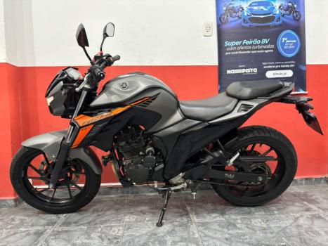 YAMAHA FZ 25 250 Fazer Flex , Foto 3