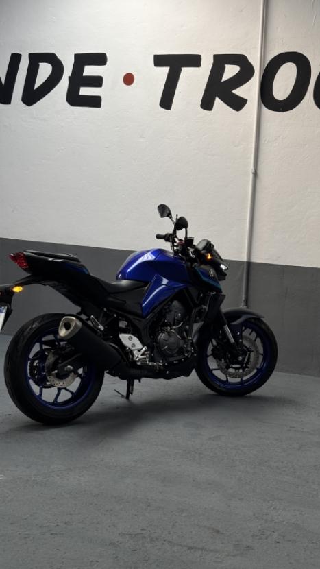 YAMAHA MT-03 300 ABS, Foto 7