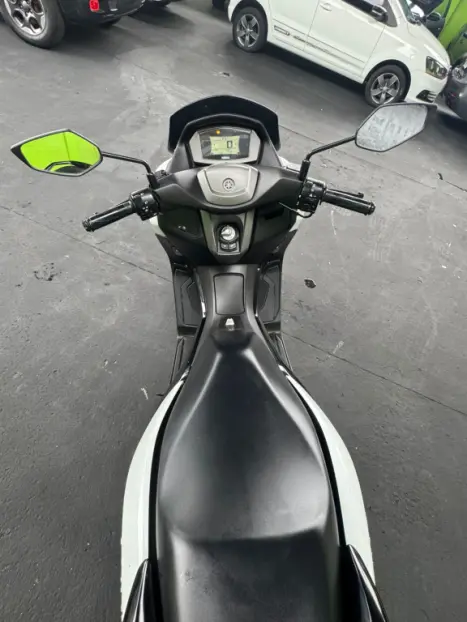 YAMAHA NMax 160 ABS, Foto 4