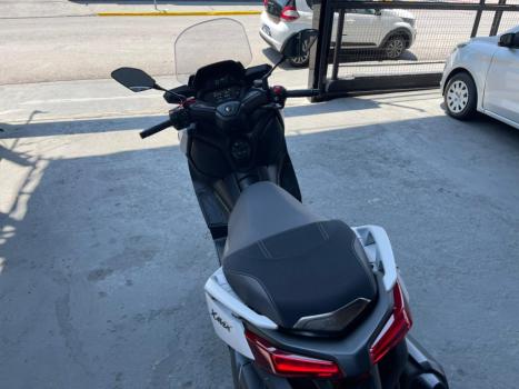 YAMAHA XMax 250 , Foto 5