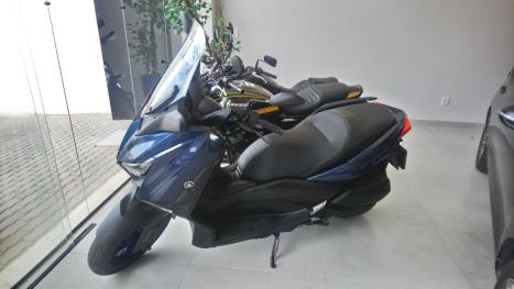 YAMAHA XMax 250 , Foto 2