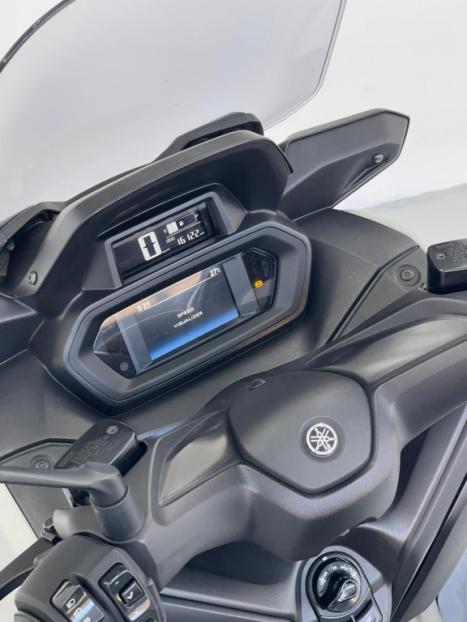 YAMAHA XMax 250 , Foto 8
