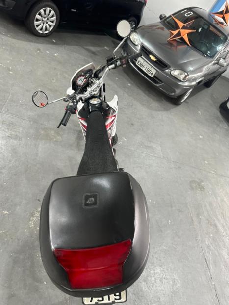 YAMAHA XTZ 125 XE, Foto 6