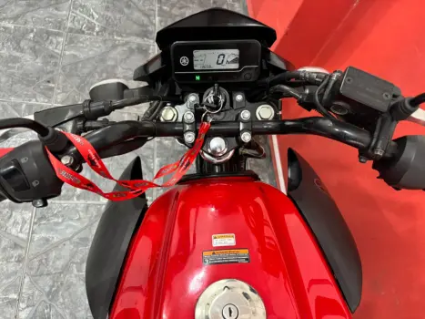 YAMAHA YBR 150 FACTOR ED FLEX, Foto 4