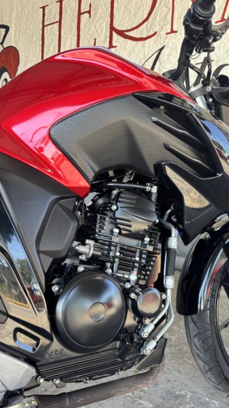 YAMAHA YS Fazer 250 , Foto 10