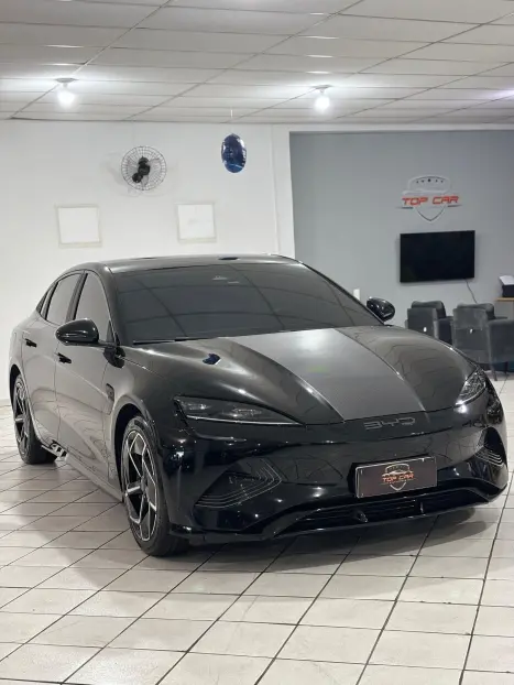 BYD Seal GS 4P 82,5 KW ELTRICO 590 EV AWD, Foto 2
