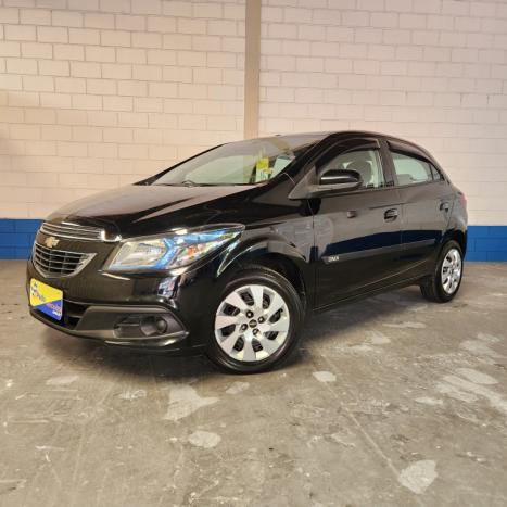 CHEVROLET Onix Hatch 1.4 4P FLEX LT, Foto 3