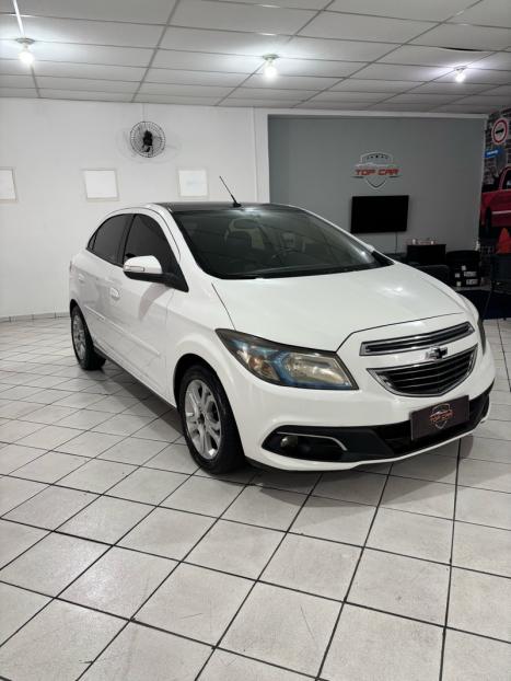 CHEVROLET Onix Hatch 1.0 4P FLEX LT, Foto 2