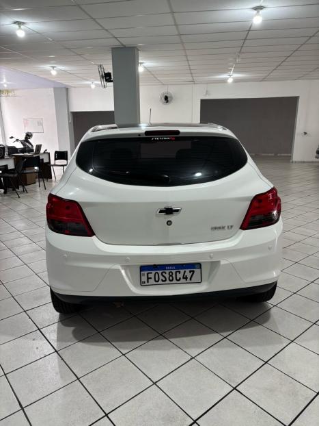 CHEVROLET Onix Hatch 1.0 4P FLEX LT, Foto 4