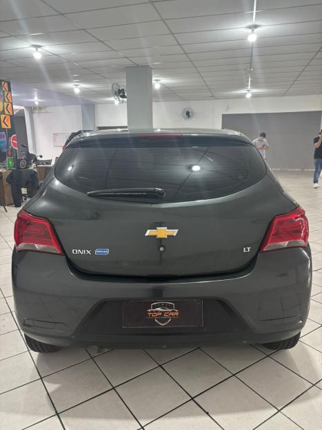 CHEVROLET Onix Hatch 1.0 4P FLEX LT, Foto 5