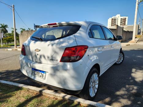 CHEVROLET Onix Hatch 1.4 4P FLEX LT, Foto 9