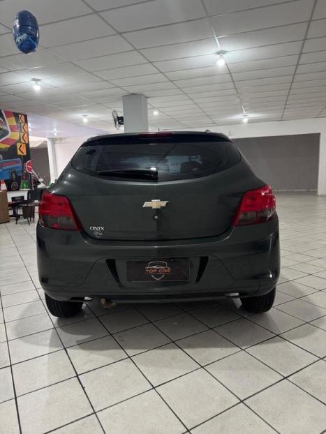 CHEVROLET Onix Hatch 1.0 4P FLEX JOY, Foto 5