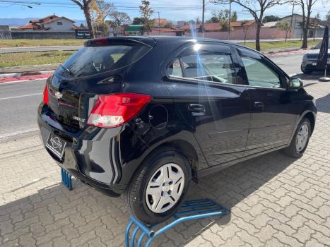 CHEVROLET Onix Hatch 1.0 12V 4P FLEX LT, Foto 5