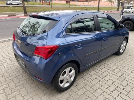 CHEVROLET Onix Hatch 1.4 4P FLEX LT, Foto 5