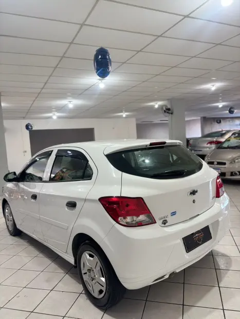 CHEVROLET Onix Hatch 1.0 4P FLEX JOY, Foto 6